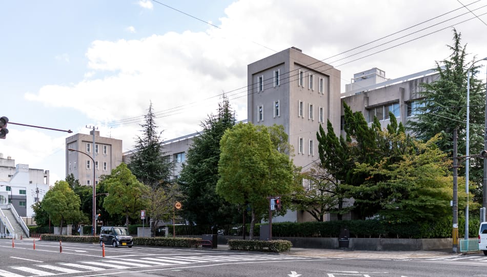 高松市立亀阜小学校 徒歩4分（320m）