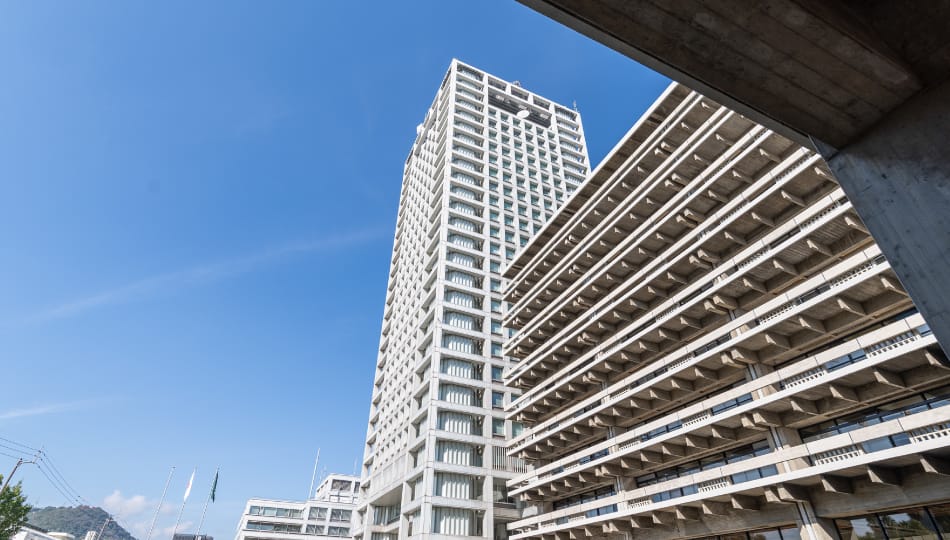 香川県庁 徒歩4分（300m）