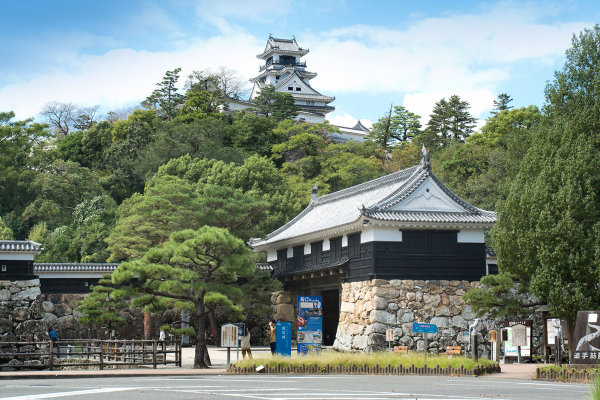 高知城　追手門